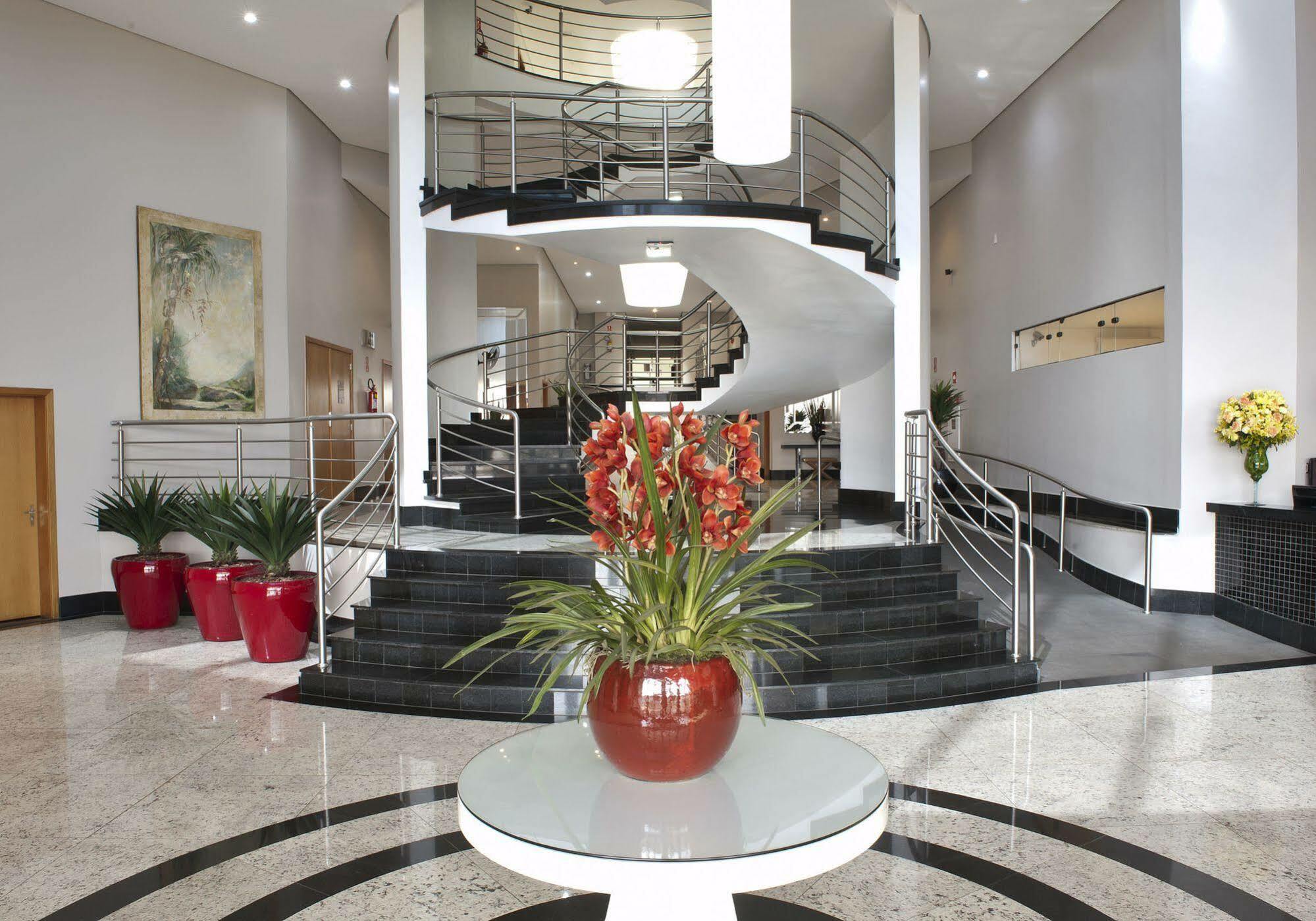 Nohotel Premium อเมริกานา ภายนอก รูปภาพ